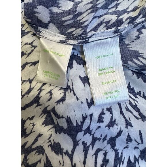 Lilly Pulitzer women’s navy blue peacock button front blouse size L #38-1692 - Picture 4 of 6